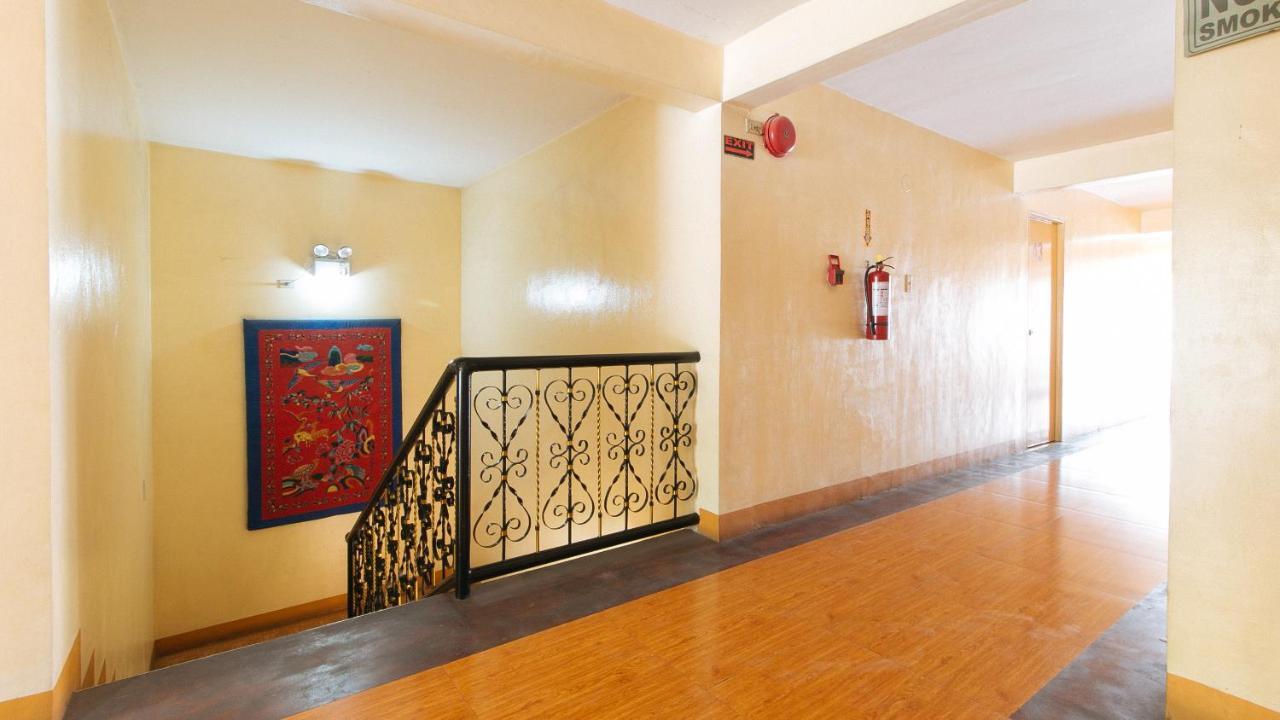 Reddoorz @ Golden Victory Hotel Mabalacat Pampanga ภายนอก รูปภาพ