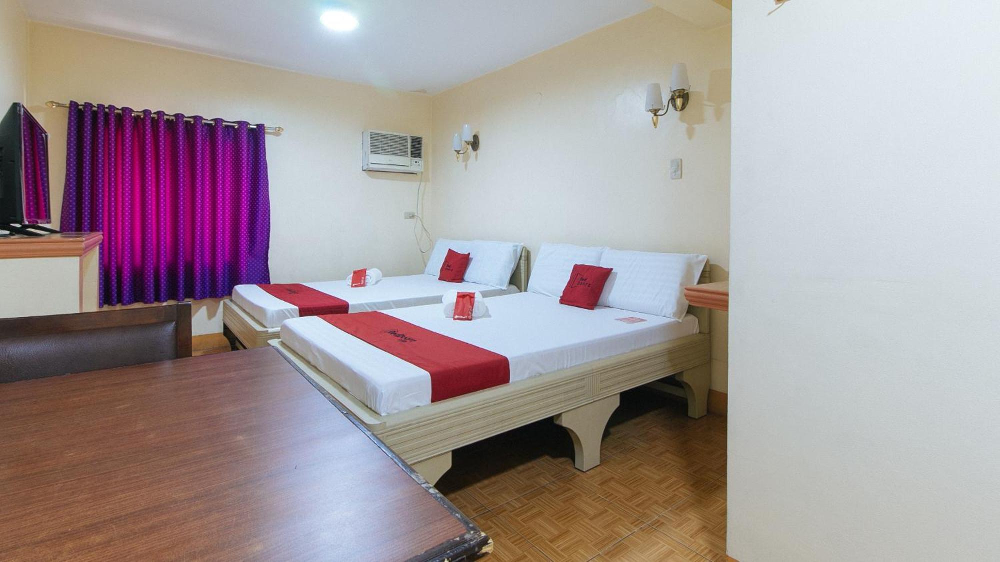 Reddoorz @ Golden Victory Hotel Mabalacat Pampanga ภายนอก รูปภาพ