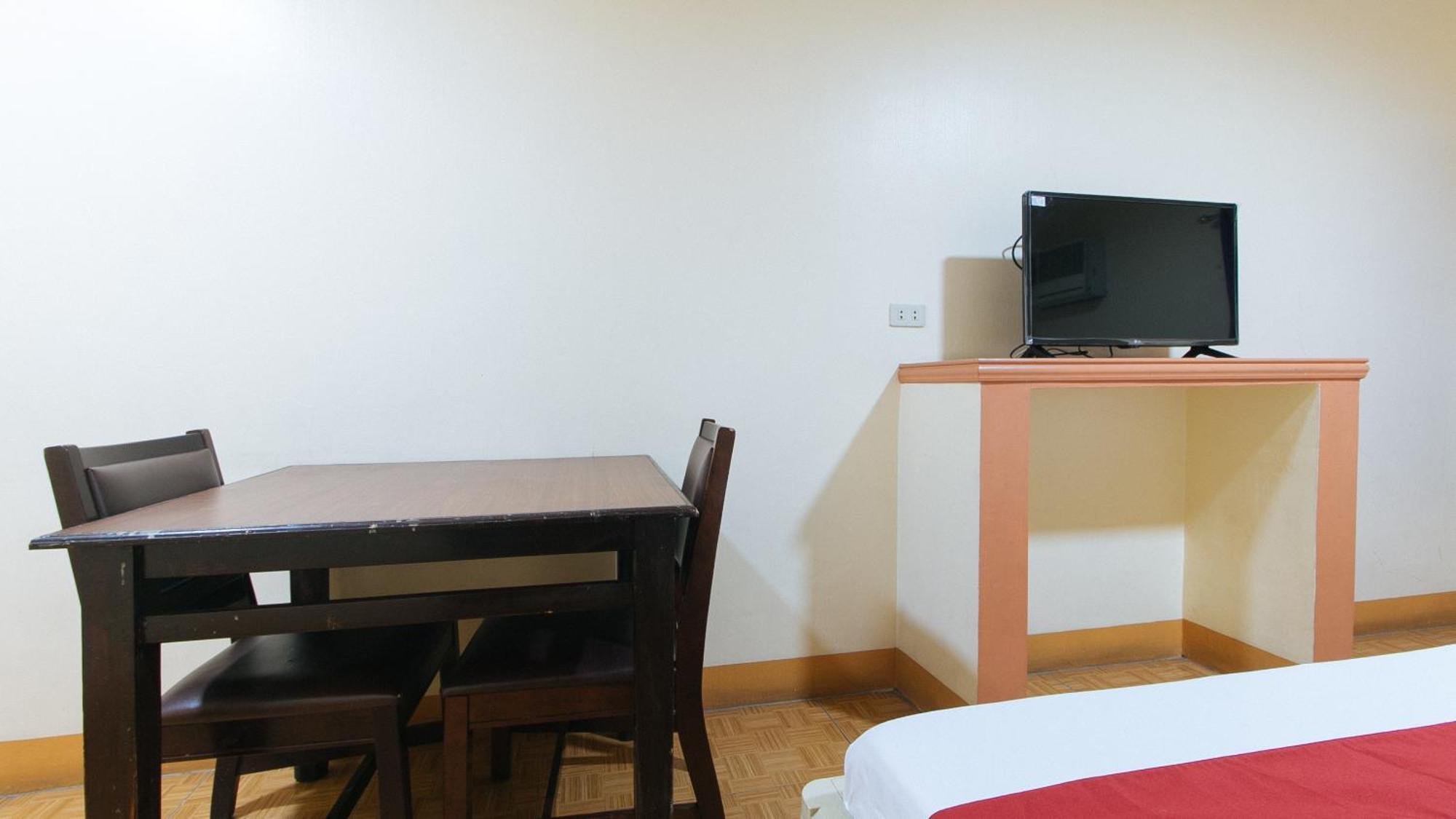 Reddoorz @ Golden Victory Hotel Mabalacat Pampanga ภายนอก รูปภาพ