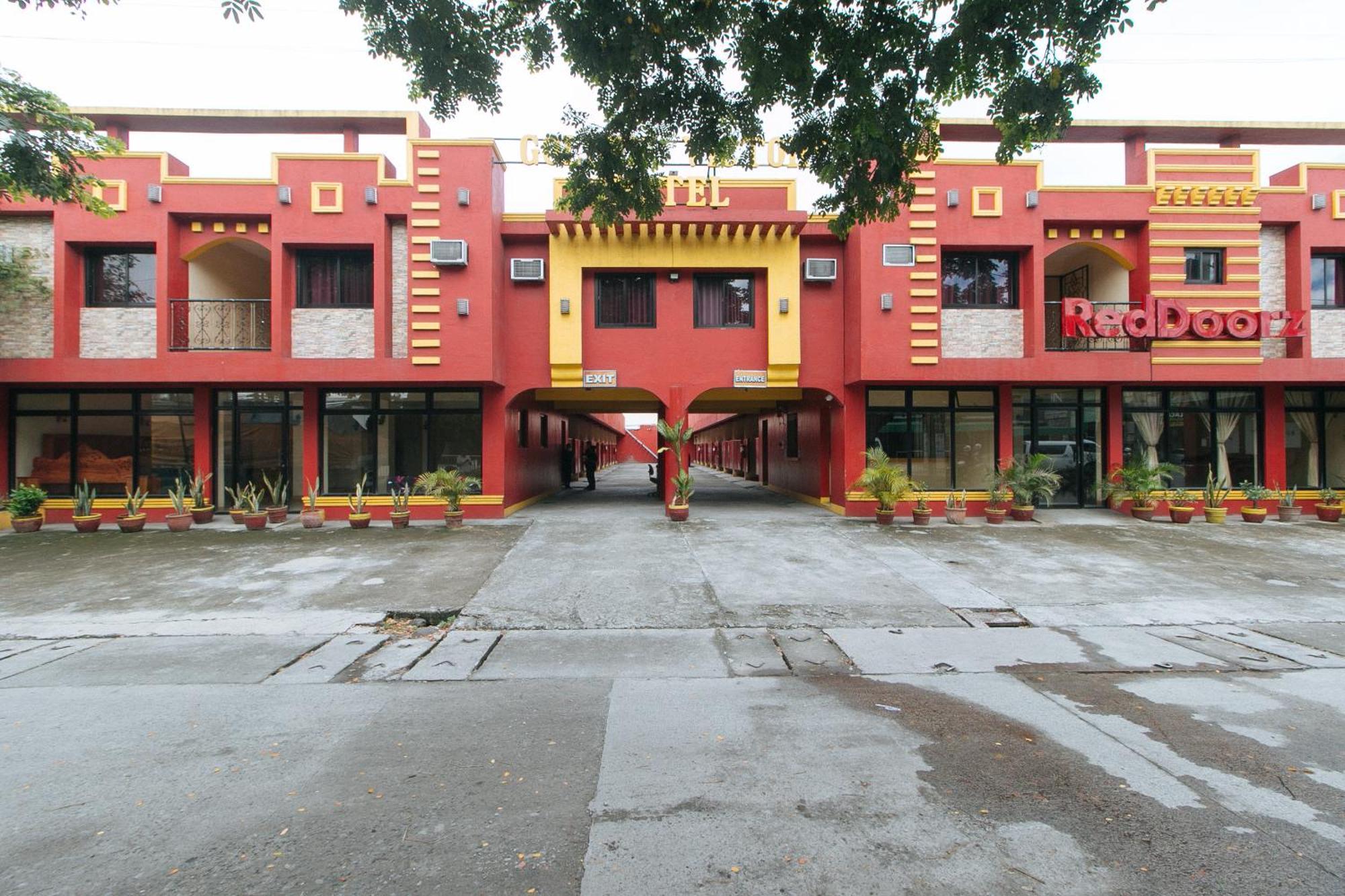 Reddoorz @ Golden Victory Hotel Mabalacat Pampanga ภายนอก รูปภาพ