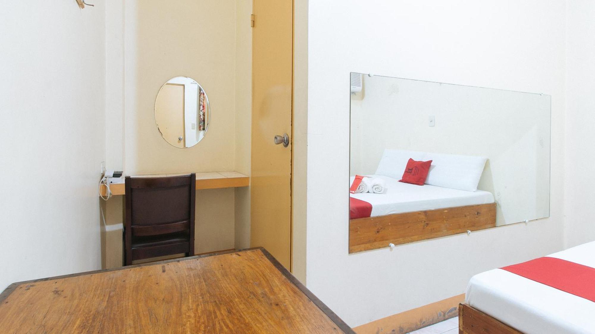 Reddoorz @ Golden Victory Hotel Mabalacat Pampanga ภายนอก รูปภาพ