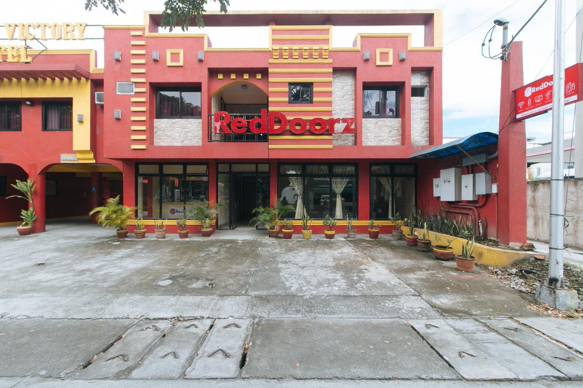 Reddoorz @ Golden Victory Hotel Mabalacat Pampanga ภายนอก รูปภาพ